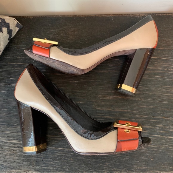 Amazing Tory Burch Peep Toe Block Heels - Picture 5 of 14